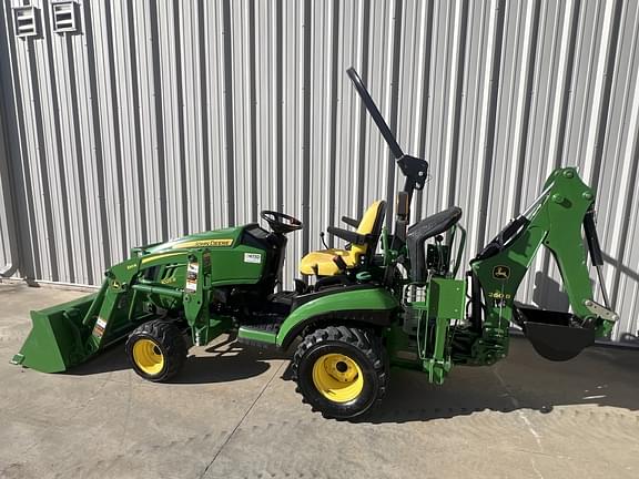 Image of John Deere 1025R equipment image 3