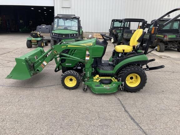 Image of John Deere 1025R equipment image 3
