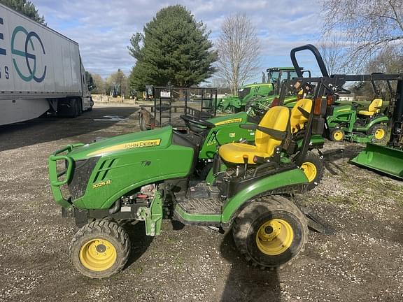 Image of John Deere 1025R Primary image