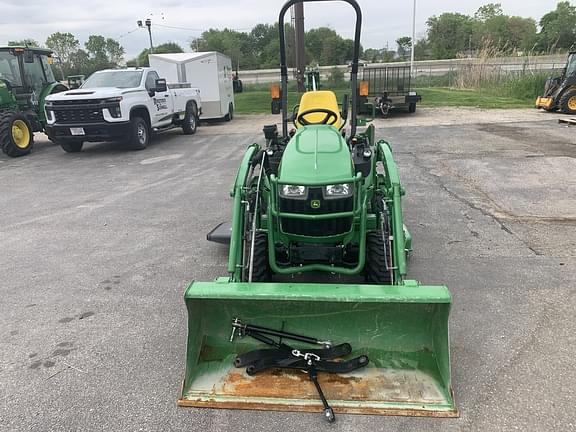 Image of John Deere 1025R equipment image 2