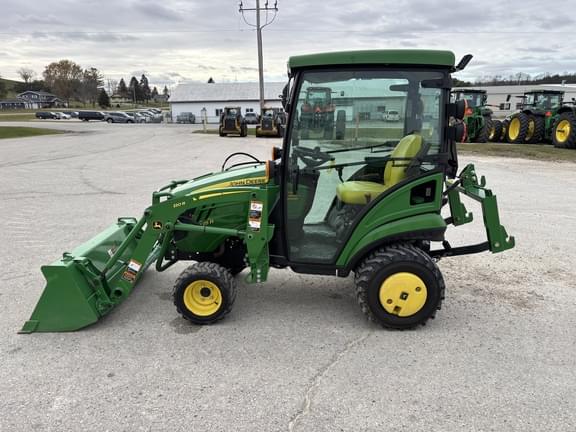 Image of John Deere 1025R equipment image 1