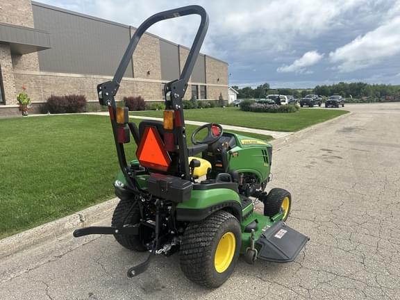 Image of John Deere 1025R equipment image 2
