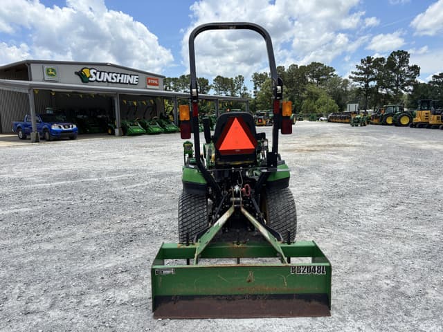 Image of John Deere 1025R equipment image 3