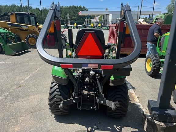 Image of John Deere 1025R equipment image 4