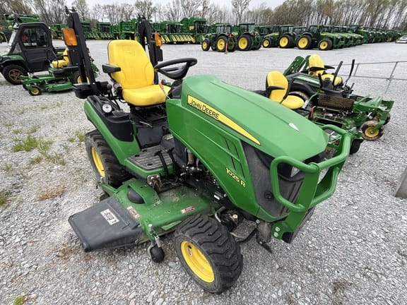 2019 John Deere 1025R Equipment Image0