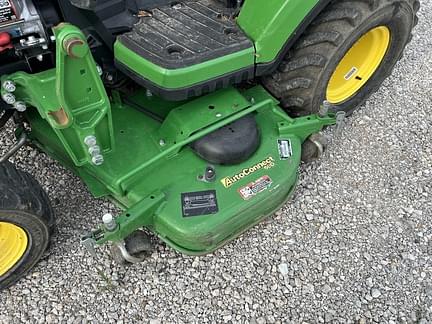 Image of John Deere 1025R equipment image 4