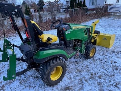 Image of John Deere 1025R equipment image 3