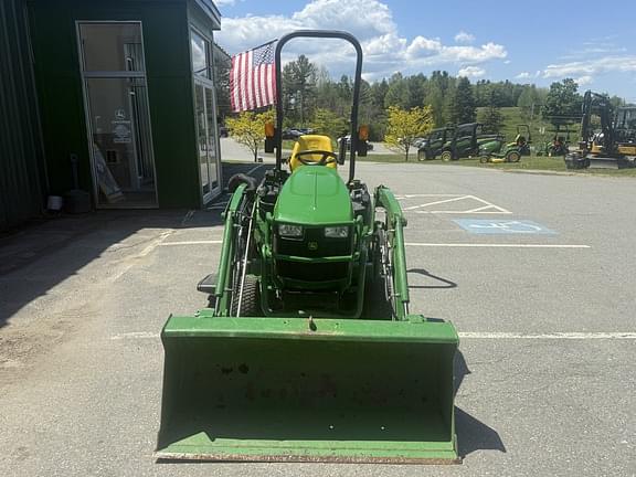 Image of John Deere 1025R equipment image 4