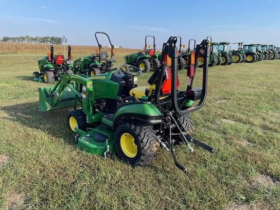 Image of John Deere 1025R equipment image 1