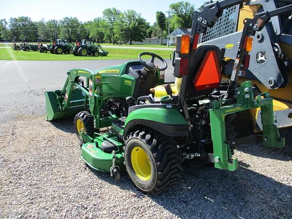 Image of John Deere 1025R equipment image 3