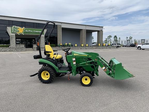 Image of John Deere 1025R equipment image 2