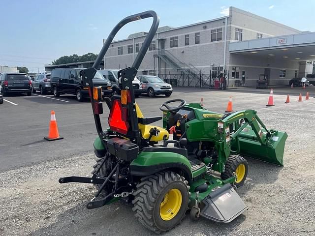 Image of John Deere 1025R equipment image 2