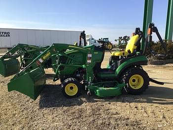 2019 John Deere 1025R Equipment Image0