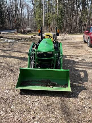 Image of John Deere 1025R equipment image 2