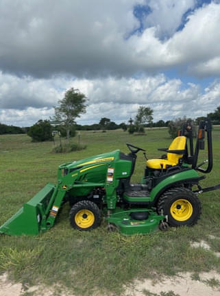 Main image John Deere 1025R