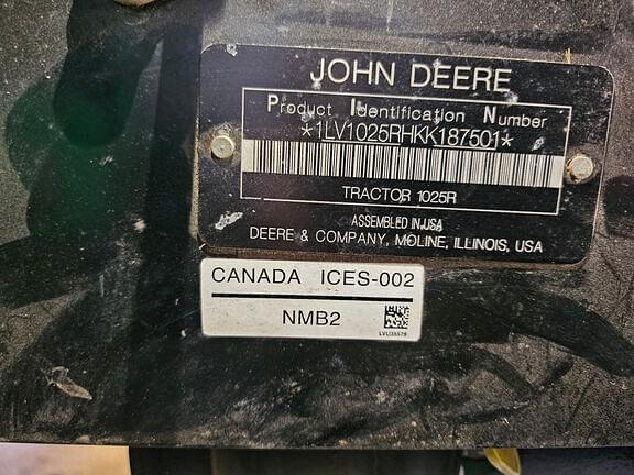 Image of John Deere 1025R equipment image 4