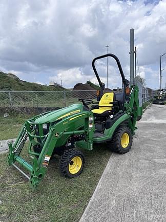 Image of John Deere 1025R equipment image 4