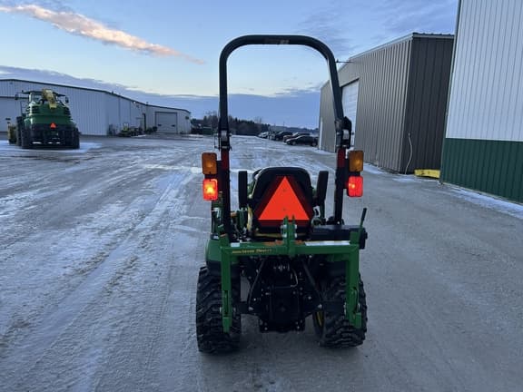 Image of John Deere 1025R equipment image 4