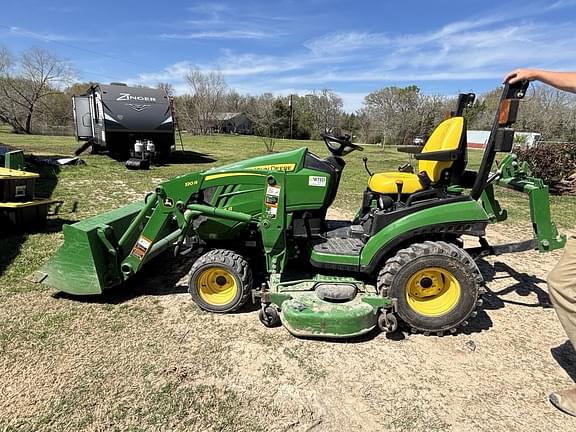 Image of John Deere 1025R Primary image