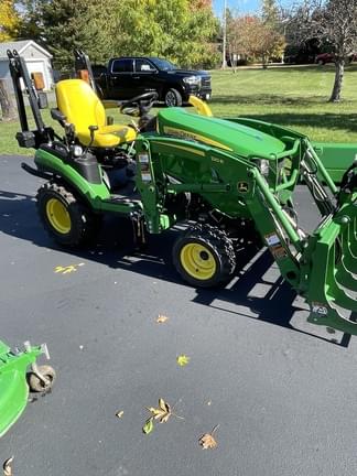Main image John Deere 1025R