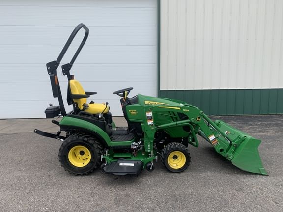 2019 John Deere 1025R Equipment Image0