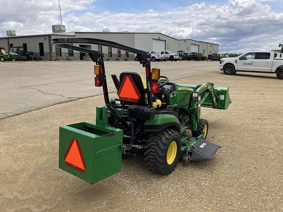 Image of John Deere 1025R equipment image 4