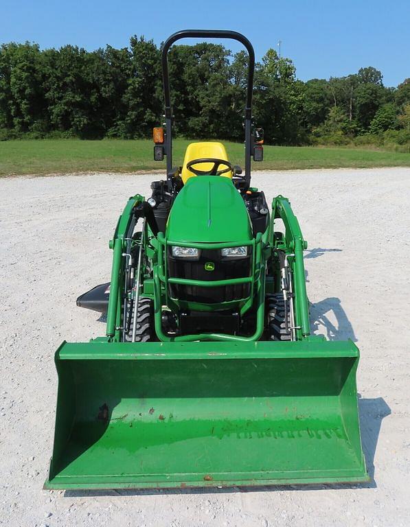 Image of John Deere 1025R equipment image 2