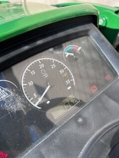 Image of John Deere 1025R equipment image 3