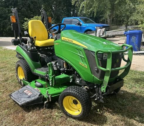 Image of John Deere 1025R Primary image