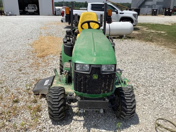 Image of John Deere 1025R equipment image 4