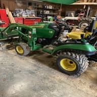 Image of John Deere 1025R equipment image 1