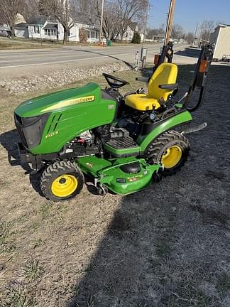 Image of John Deere 1025R equipment image 2