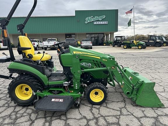 Image of John Deere 1025R equipment image 4