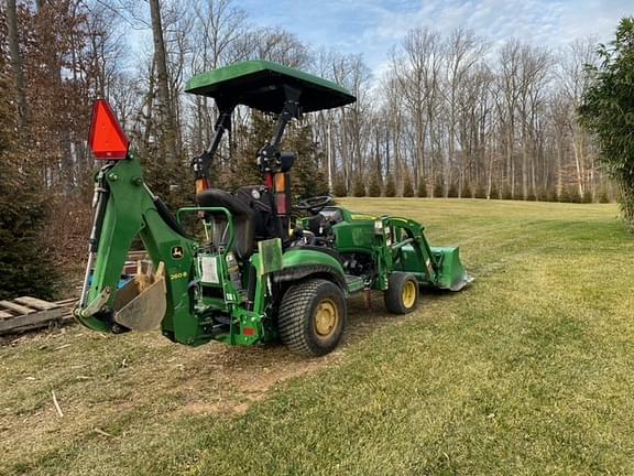 Image of John Deere 1025R equipment image 3