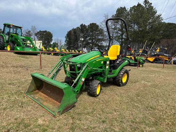 2019 John Deere 1025R Equipment Image0