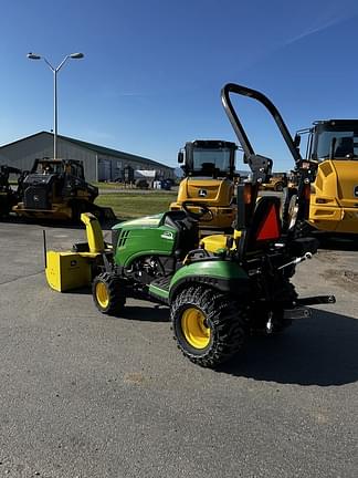 Image of John Deere 1025R equipment image 1