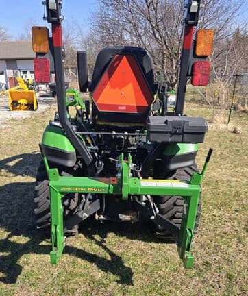 Image of John Deere 1025R equipment image 3