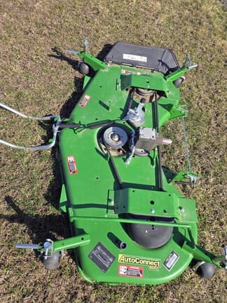 Image of John Deere 1025R equipment image 4
