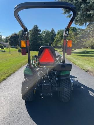 Image of John Deere 1025R equipment image 2