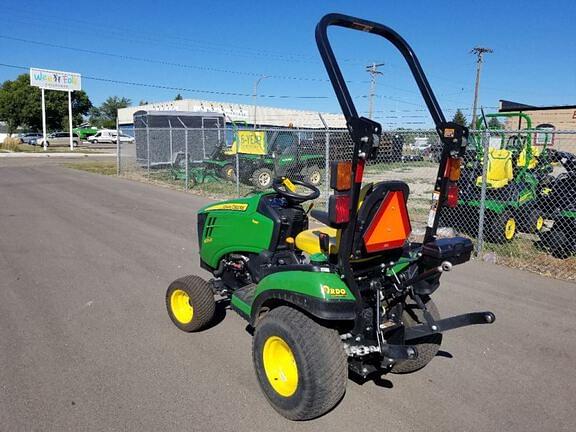 Image of John Deere 1025R equipment image 2