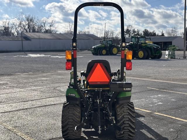 Image of John Deere 1025R equipment image 4