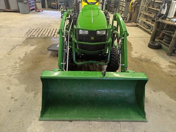 Image of John Deere 1025R equipment image 3