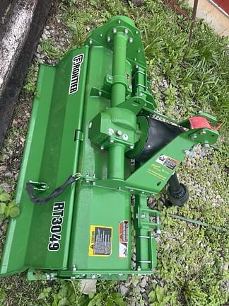 Image of John Deere 1025R equipment image 2