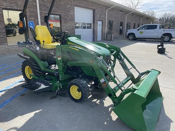 2019 John Deere 1025R Equipment Image0