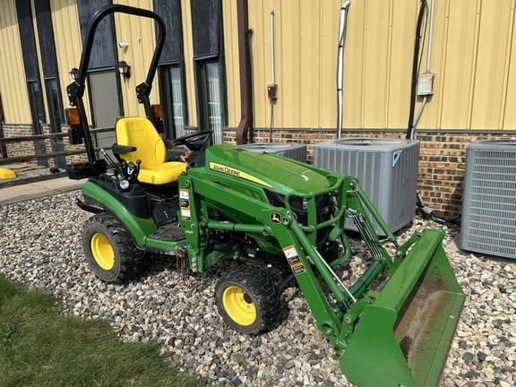 Image of John Deere 1025R equipment image 1
