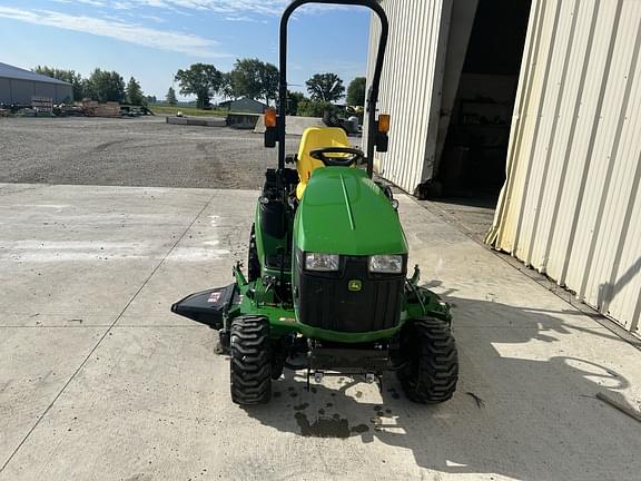 Image of John Deere 1025R equipment image 1