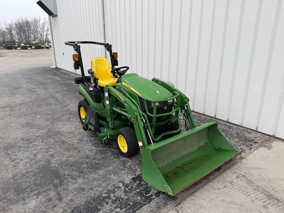 Image of John Deere 1025R equipment image 3