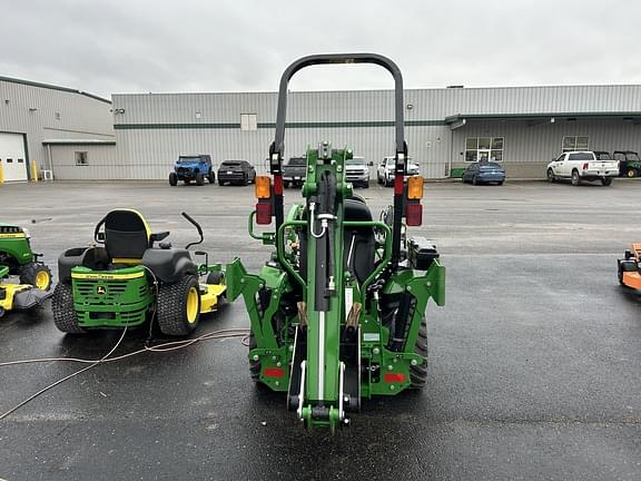 Image of John Deere 1025R equipment image 4