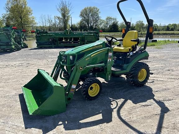 Image of John Deere 1025R Primary image