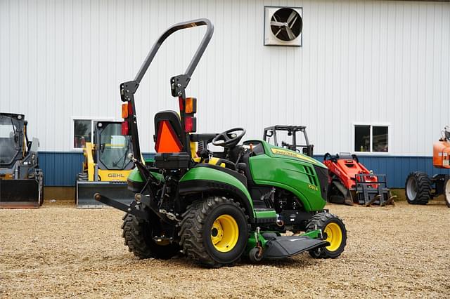 Image of John Deere 1025R equipment image 4